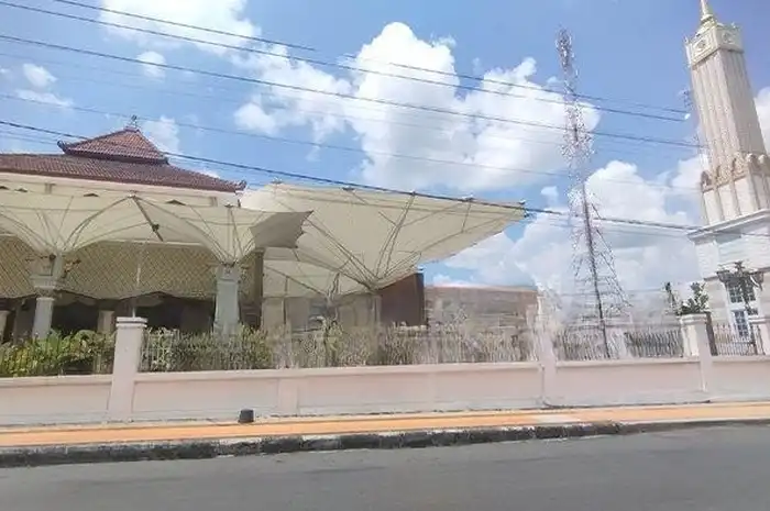 Masjid Nurul Fuad: Tempat Berkumpul yang Menyentuh Hati di Cilacap